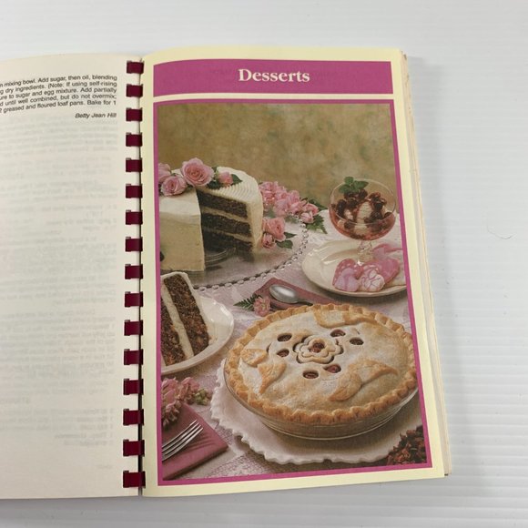 Our Daily Bread Oak Hills Presbyterian Church Cookbook Vintage 1995 Spiral Texas - Picture 7 of 9